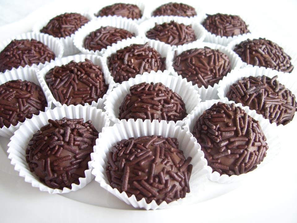 Com o frio um brigadeiro vai ser sempre bem, né?